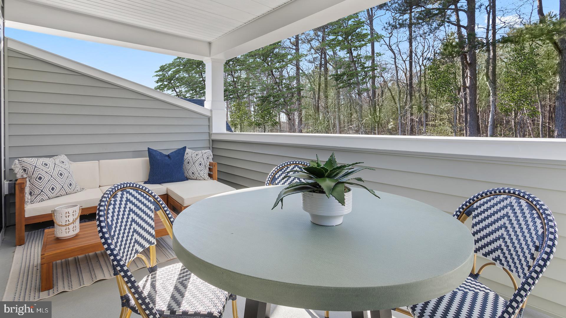 THE GRANARY AT DRAPER FARM - Residential