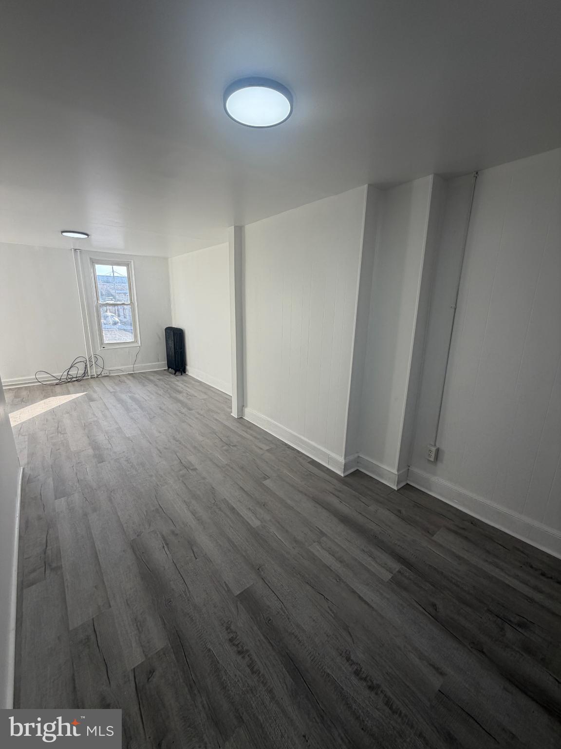 917 GREENWICH STREET