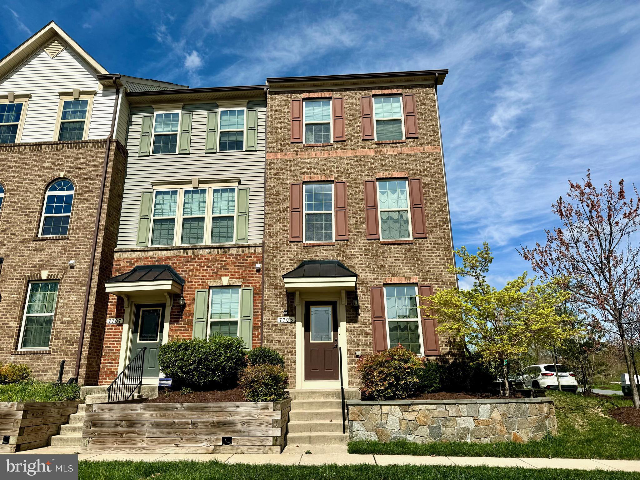 PARKSIDE - Residential