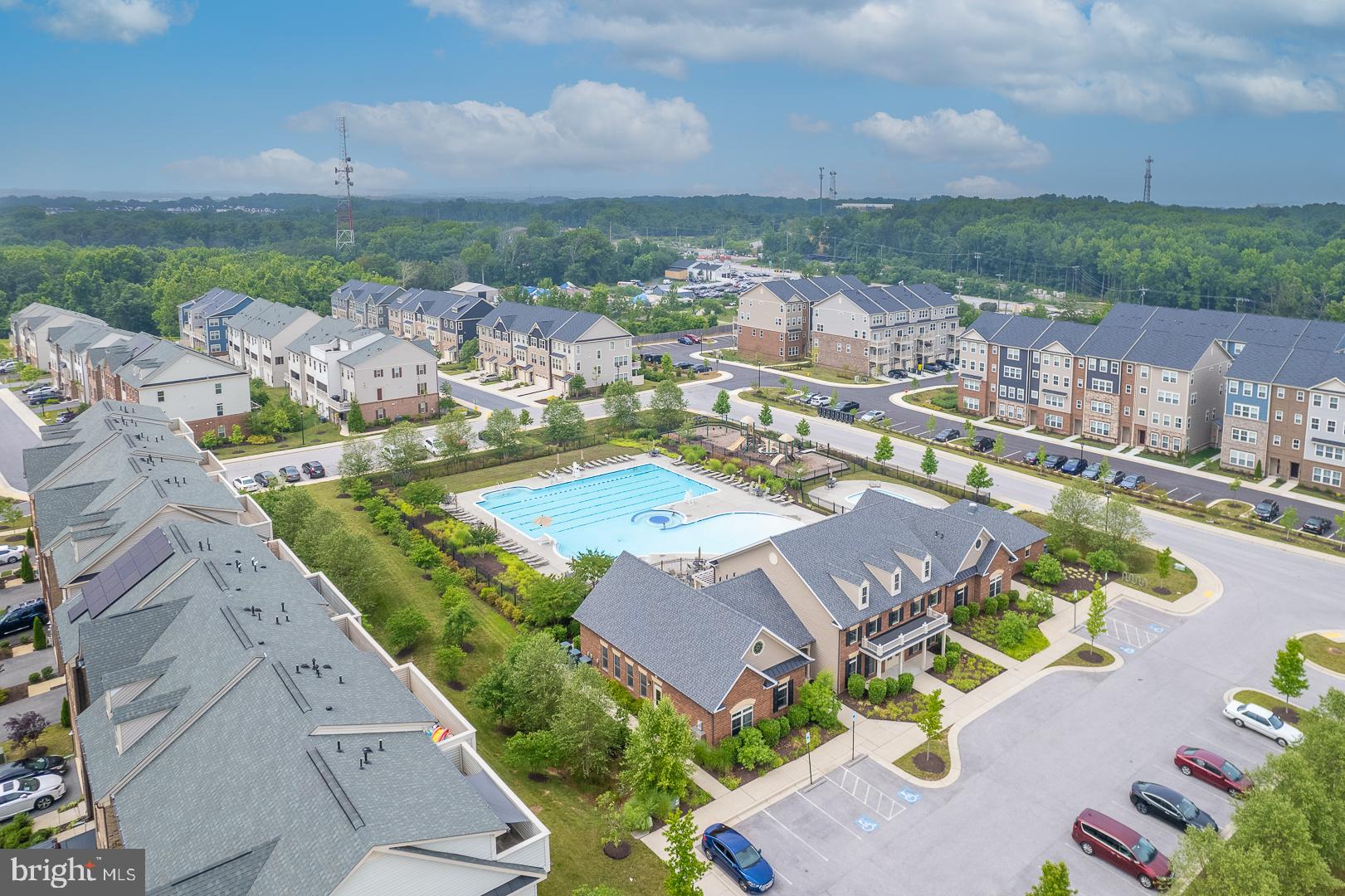 PARKSIDE - Residential