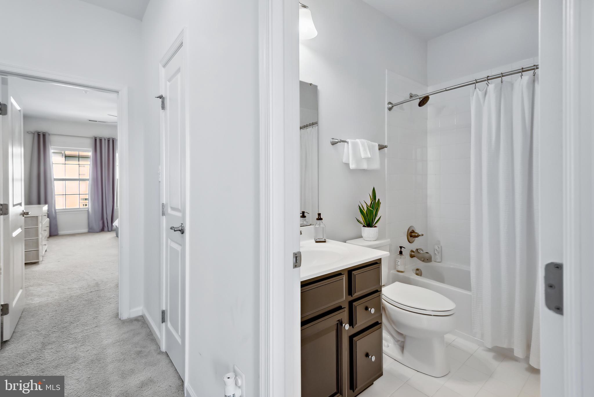 PARKSIDE - Residential