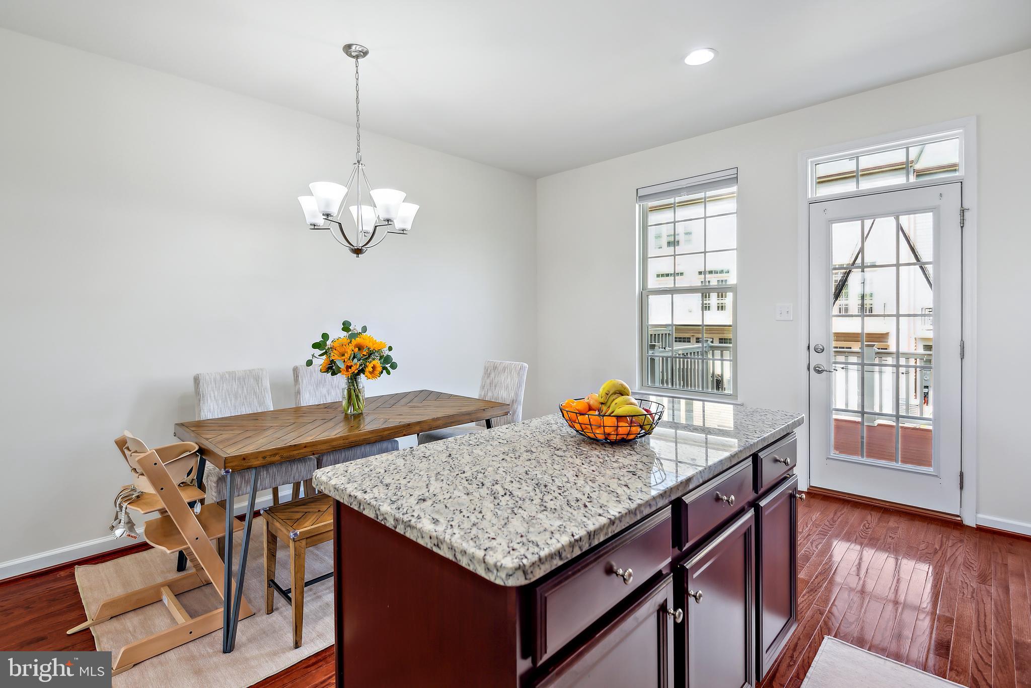 PARKSIDE - Residential