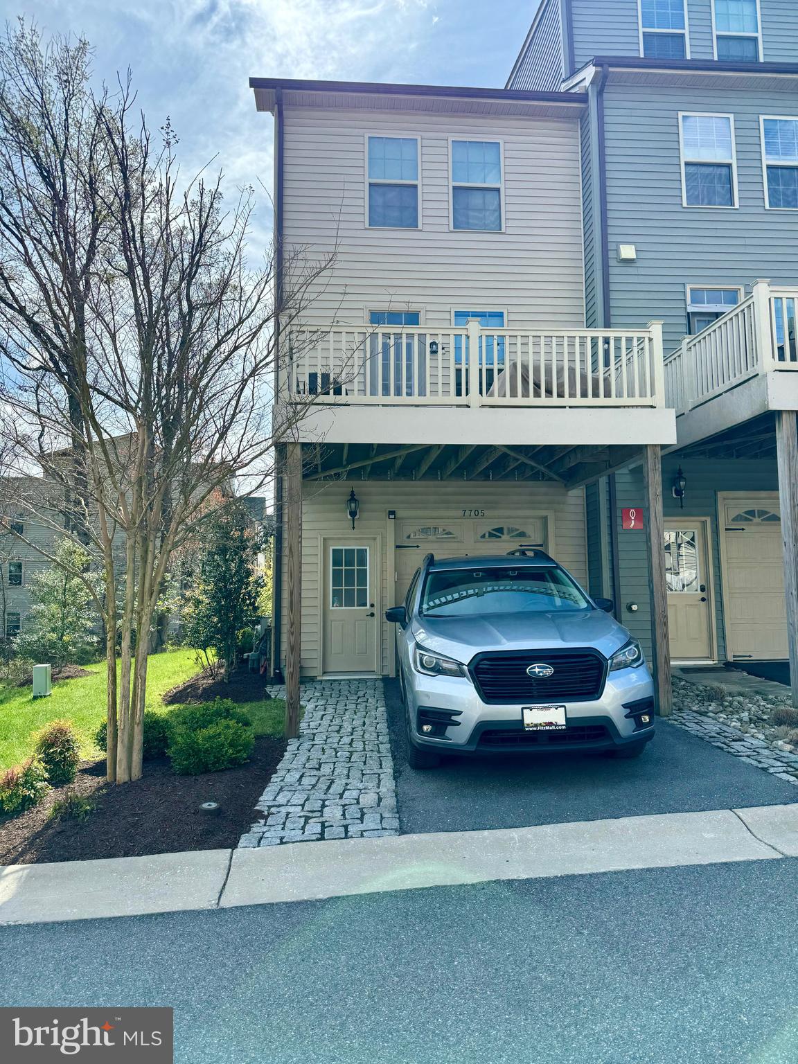 PARKSIDE - Residential