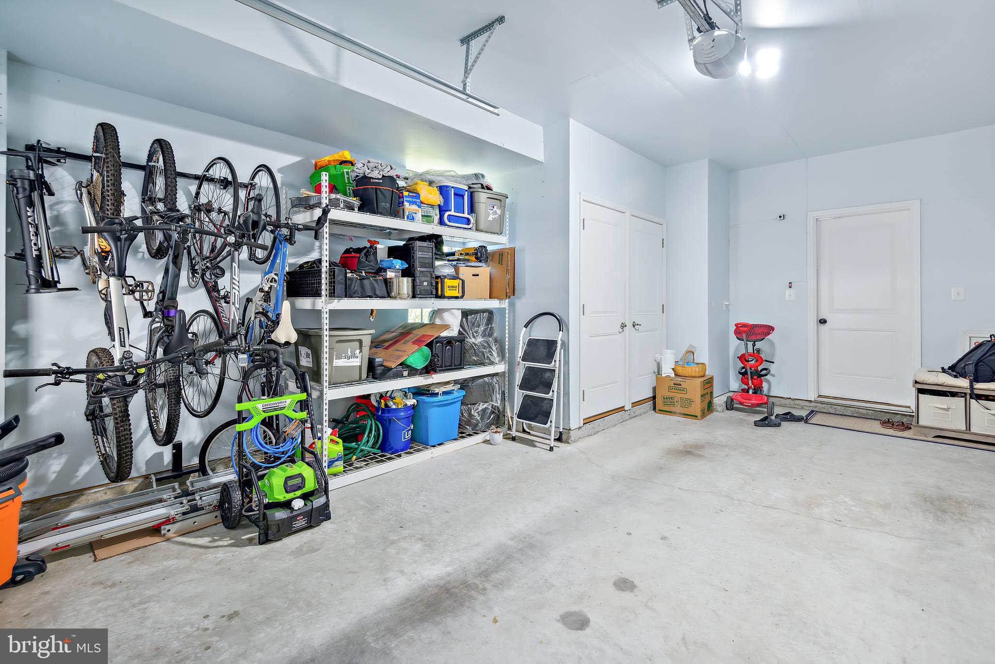 PARKSIDE - Residential