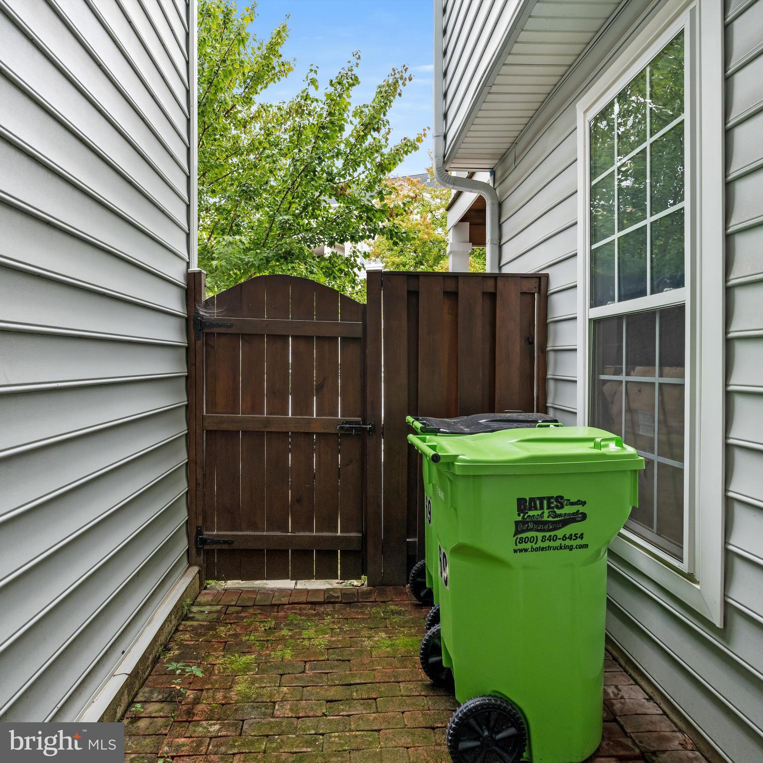 CAMERON STATION - Residential Lease