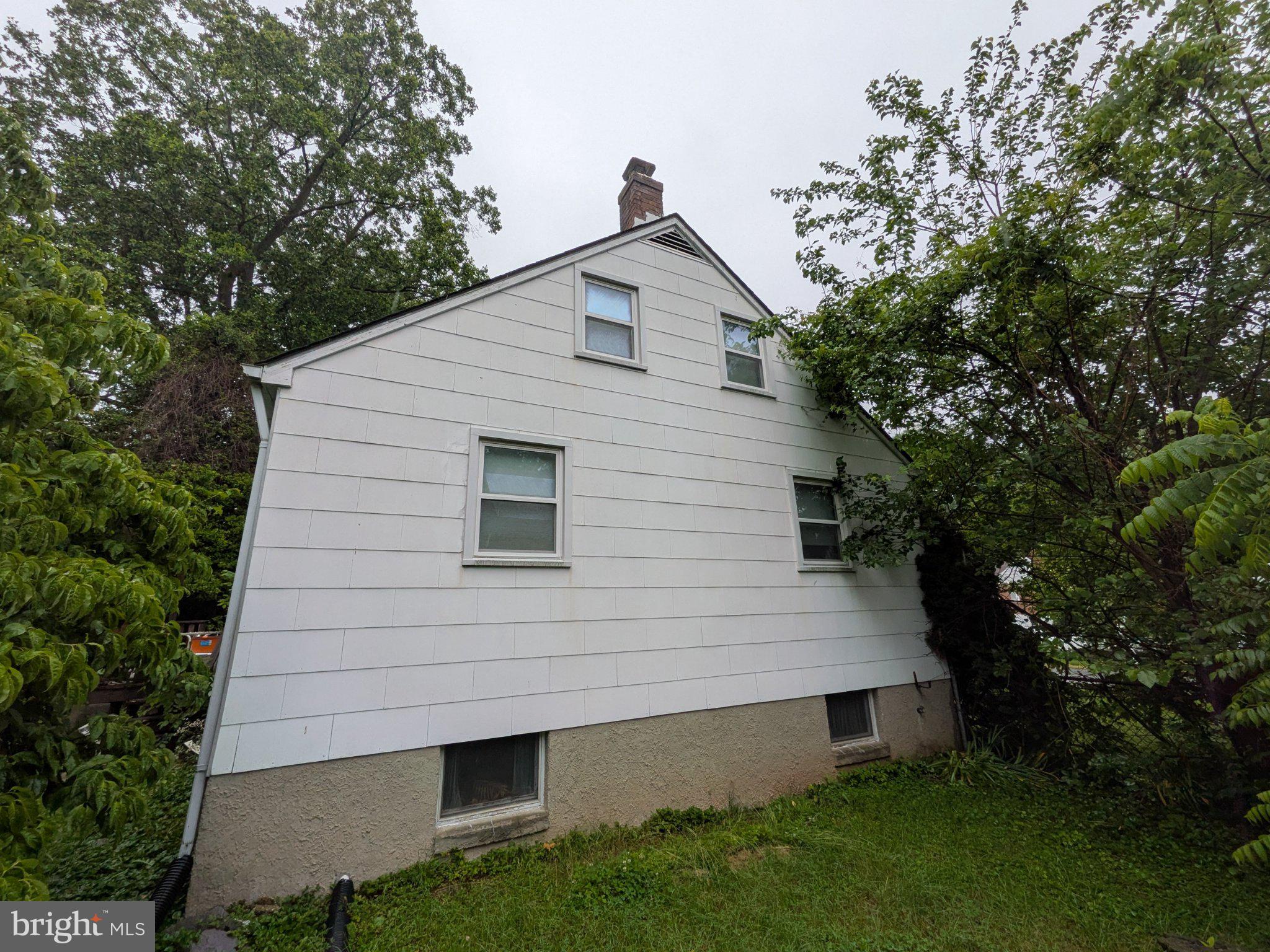 1302 DORCHESTER AVENUE