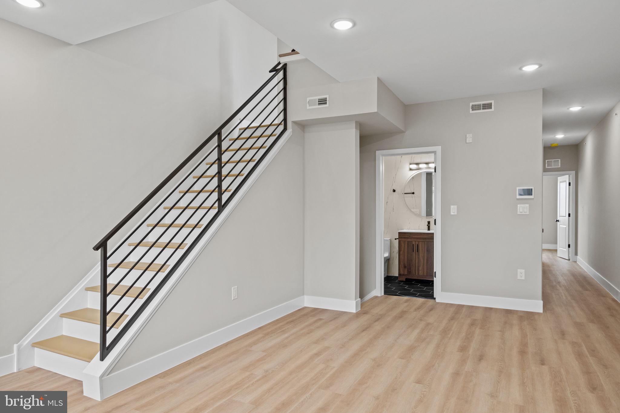 OLDE KENSINGTON - Residential Income