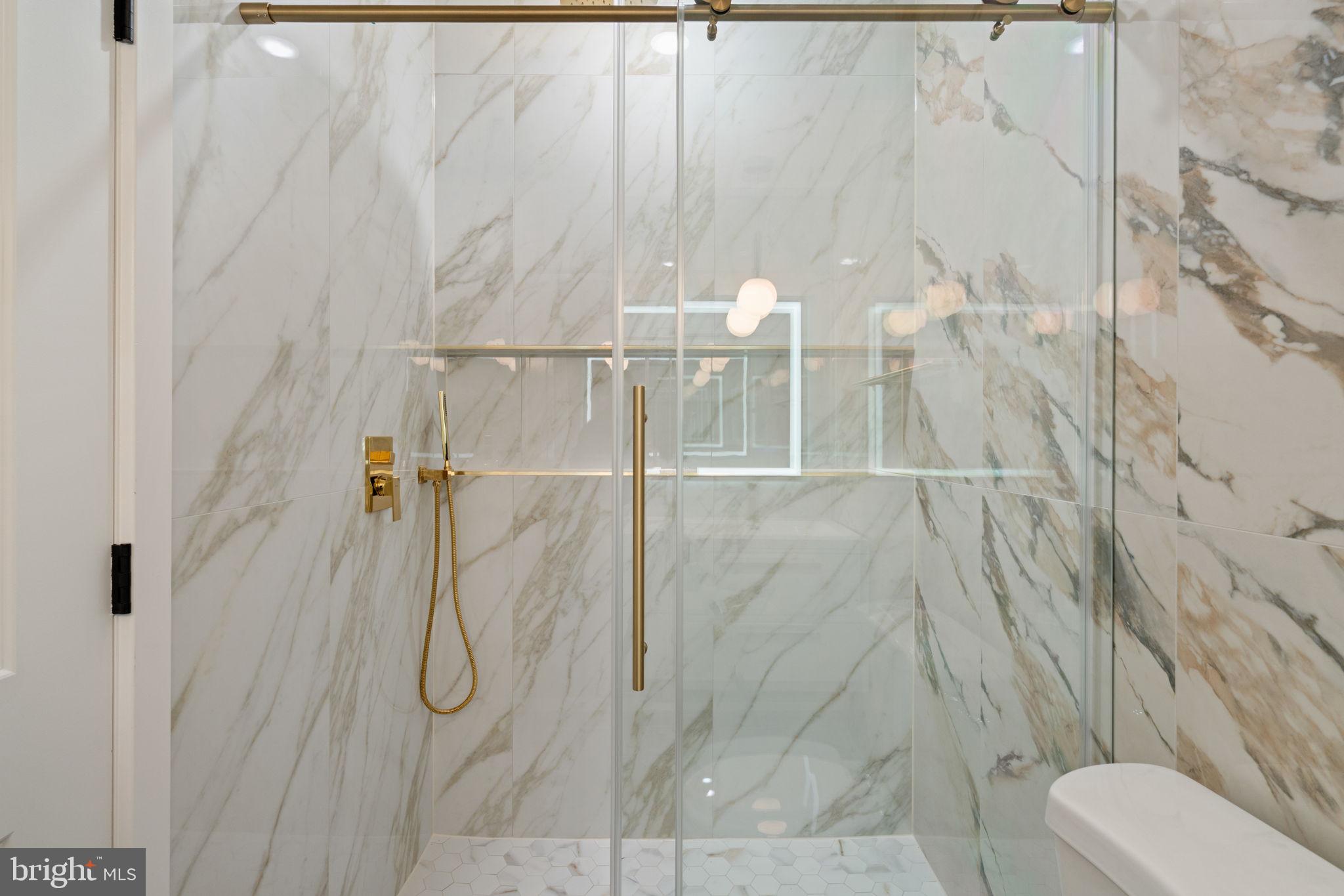 OLDE KENSINGTON - Residential Income