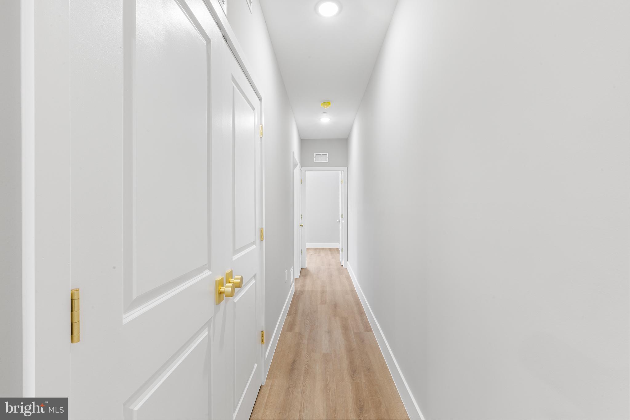 OLDE KENSINGTON - Residential Income