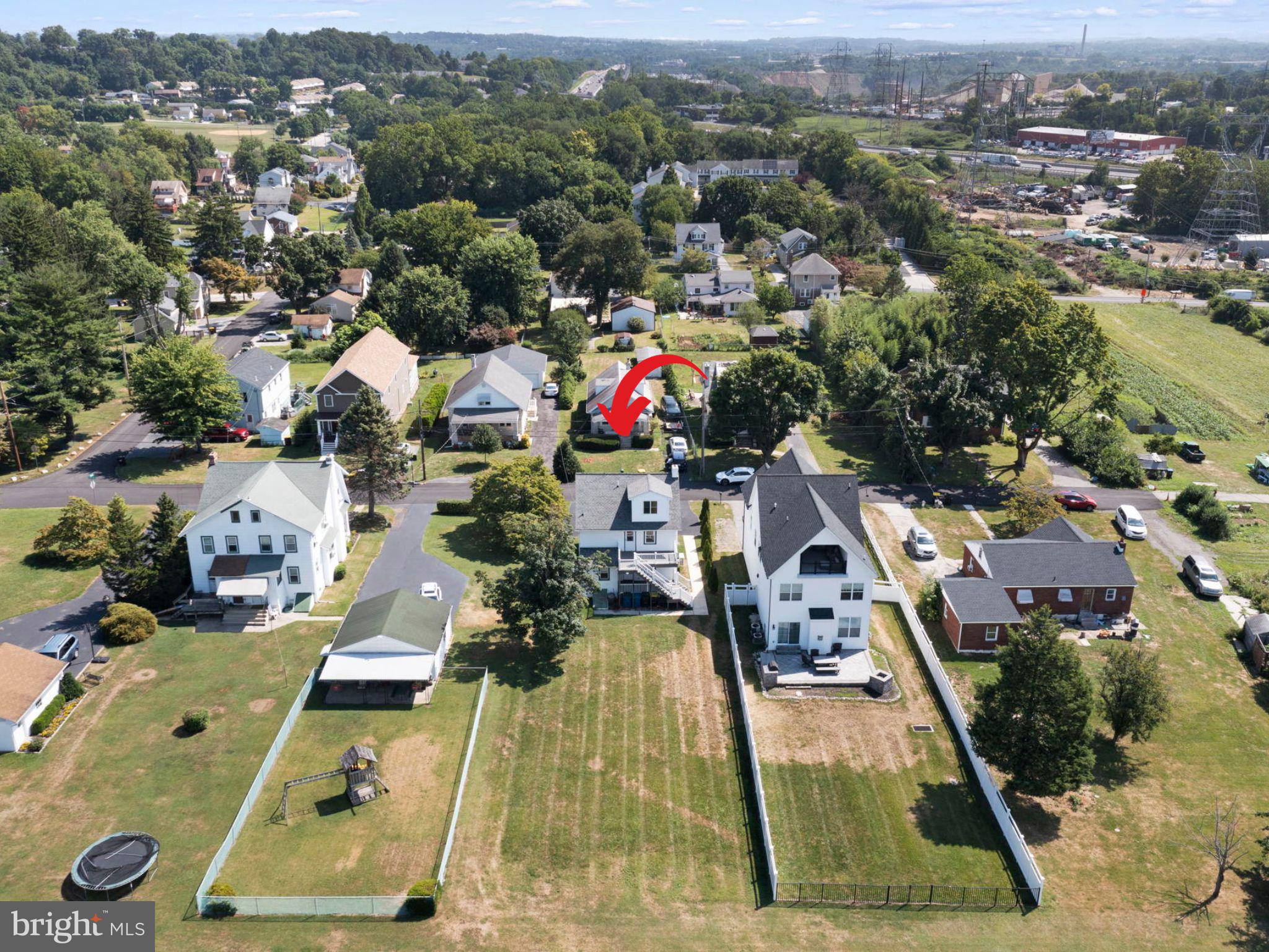 KING MANOR - Residential Lease