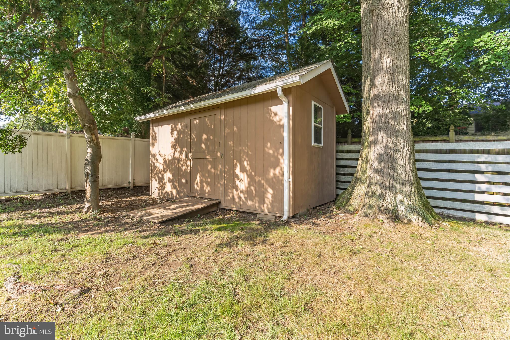 PINEHURST ESTATES - Residential