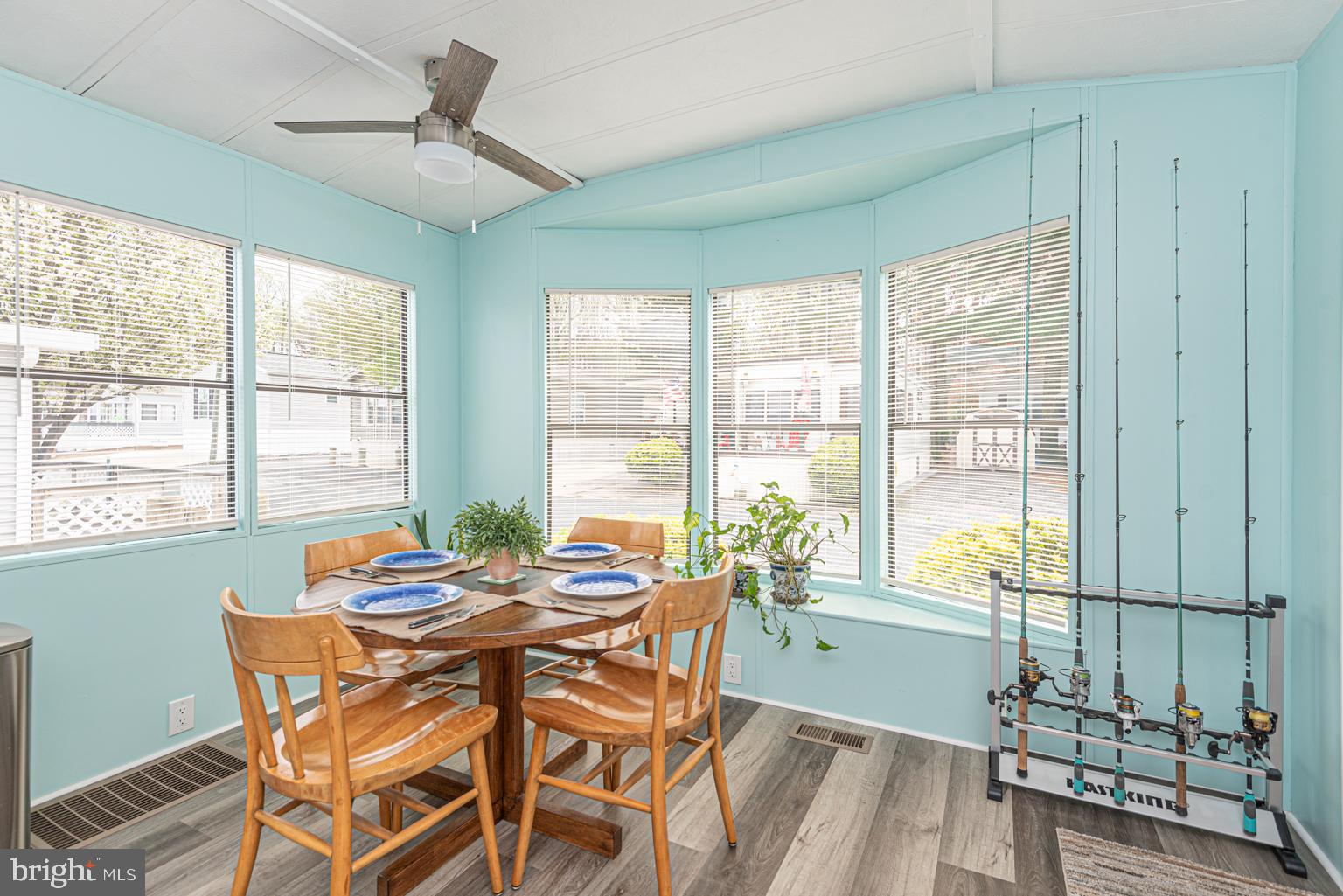 WHITE HORSE PARK II - Residential