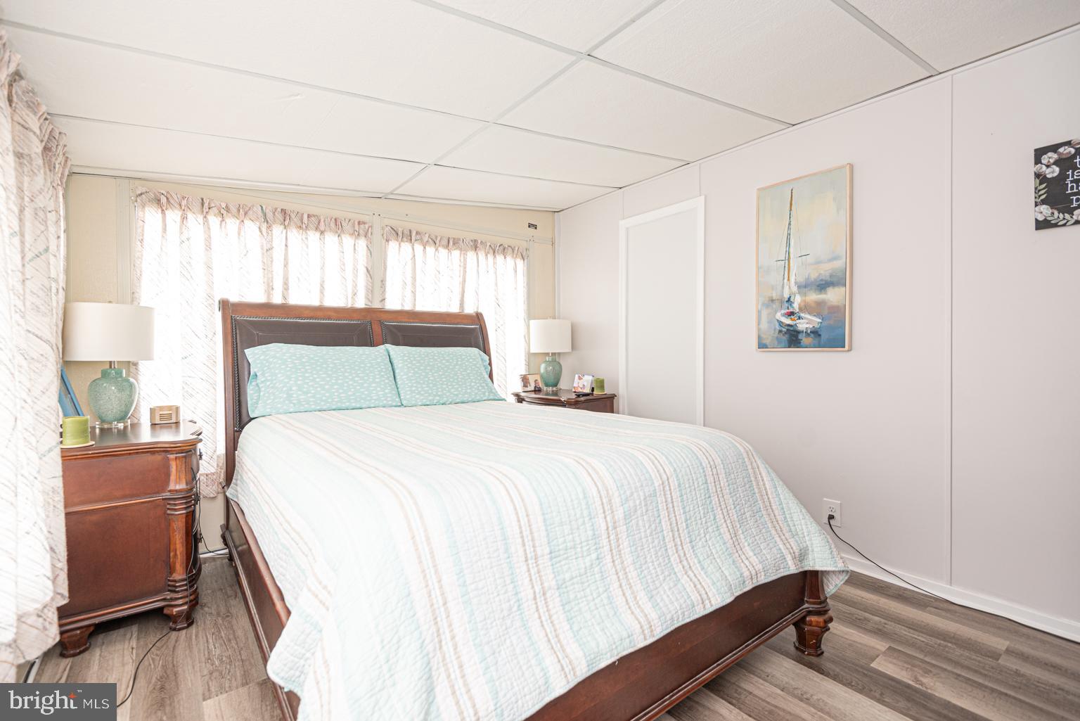 WHITE HORSE PARK II - Residential