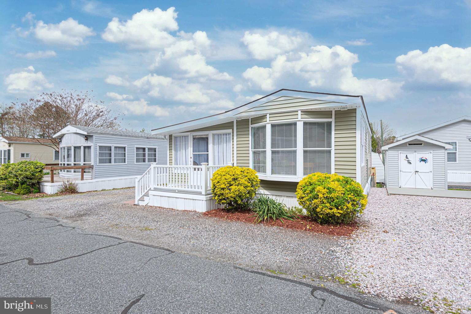 WHITE HORSE PARK II - Residential