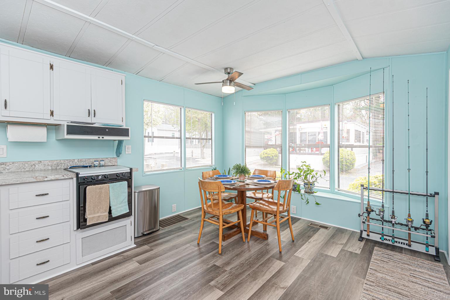 WHITE HORSE PARK II - Residential