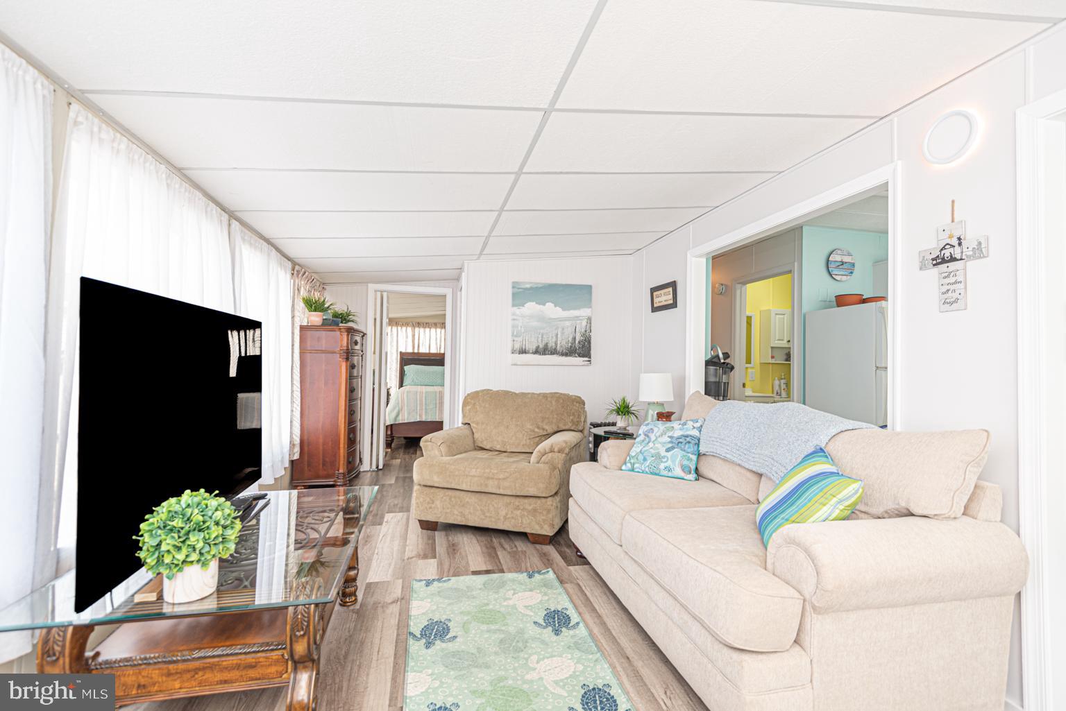 WHITE HORSE PARK II - Residential