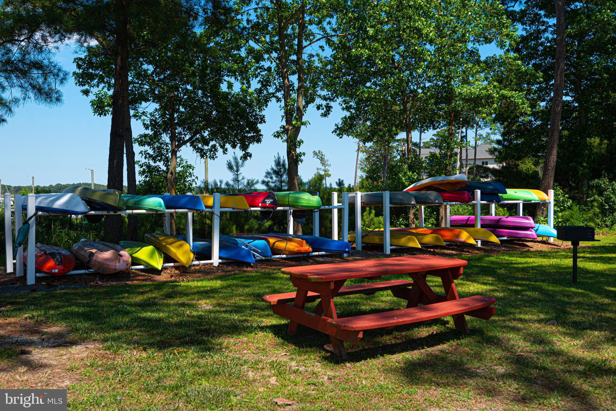 WHITE HORSE PARK II - Residential