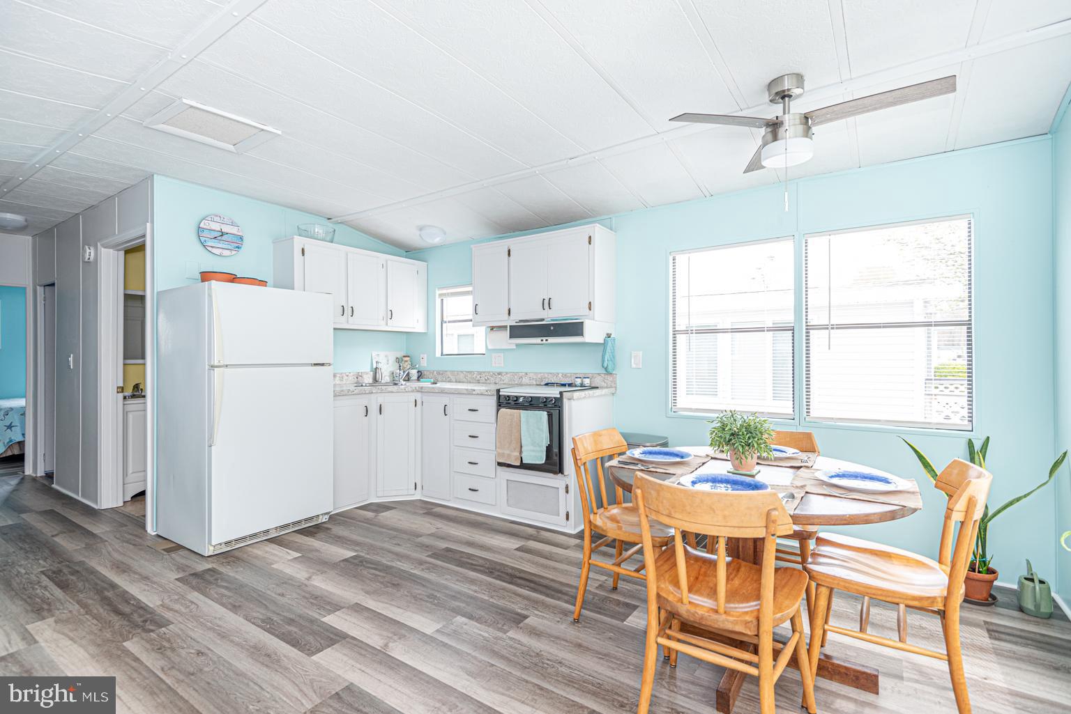 WHITE HORSE PARK II - Residential