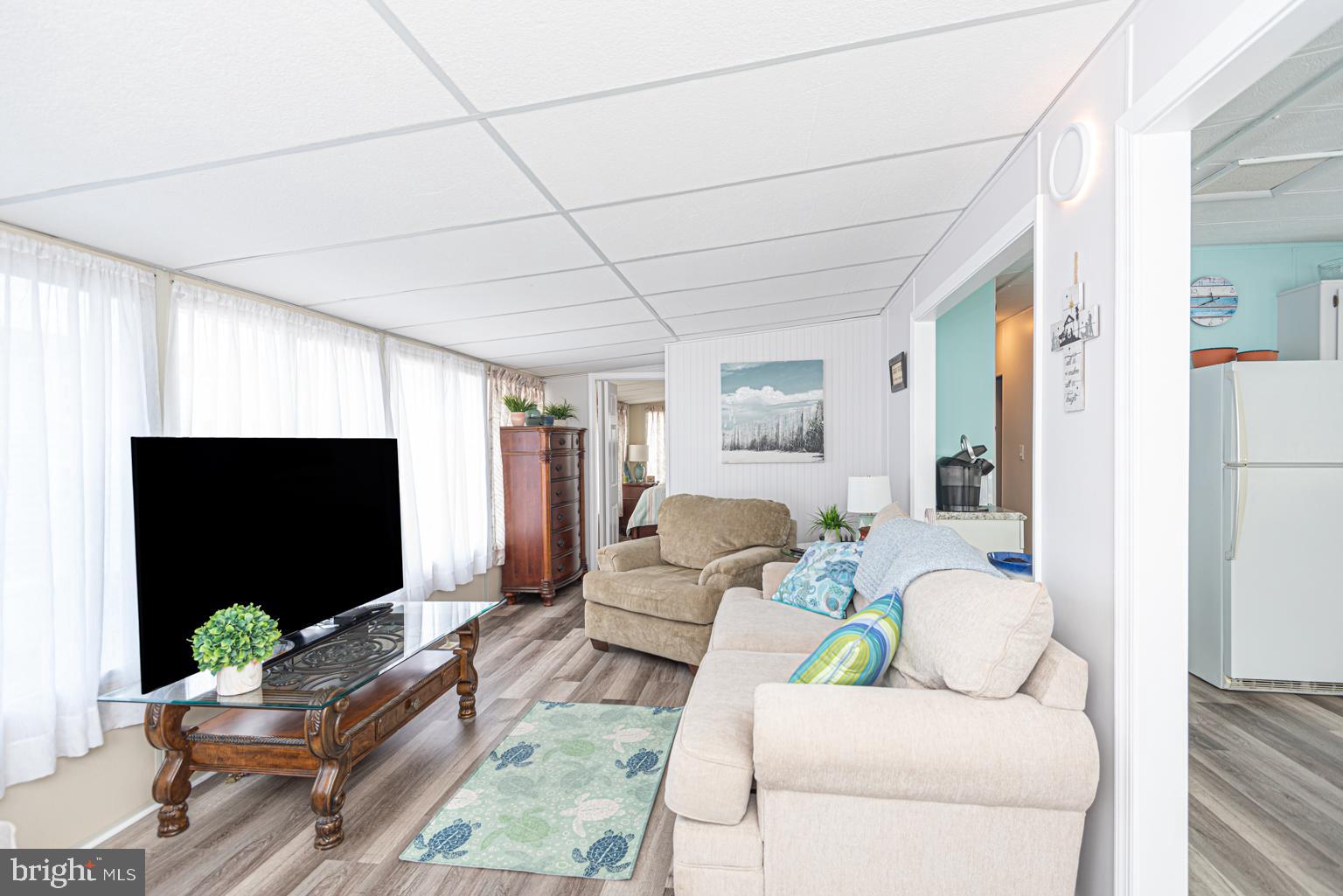 WHITE HORSE PARK II - Residential