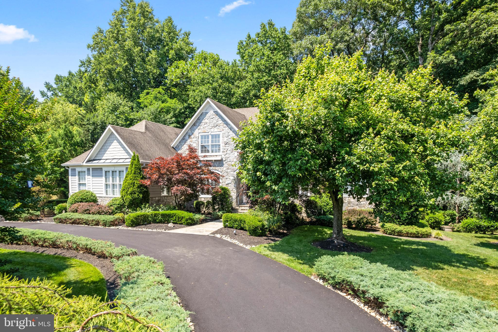 SYMPHONY MEADOWS - Residential