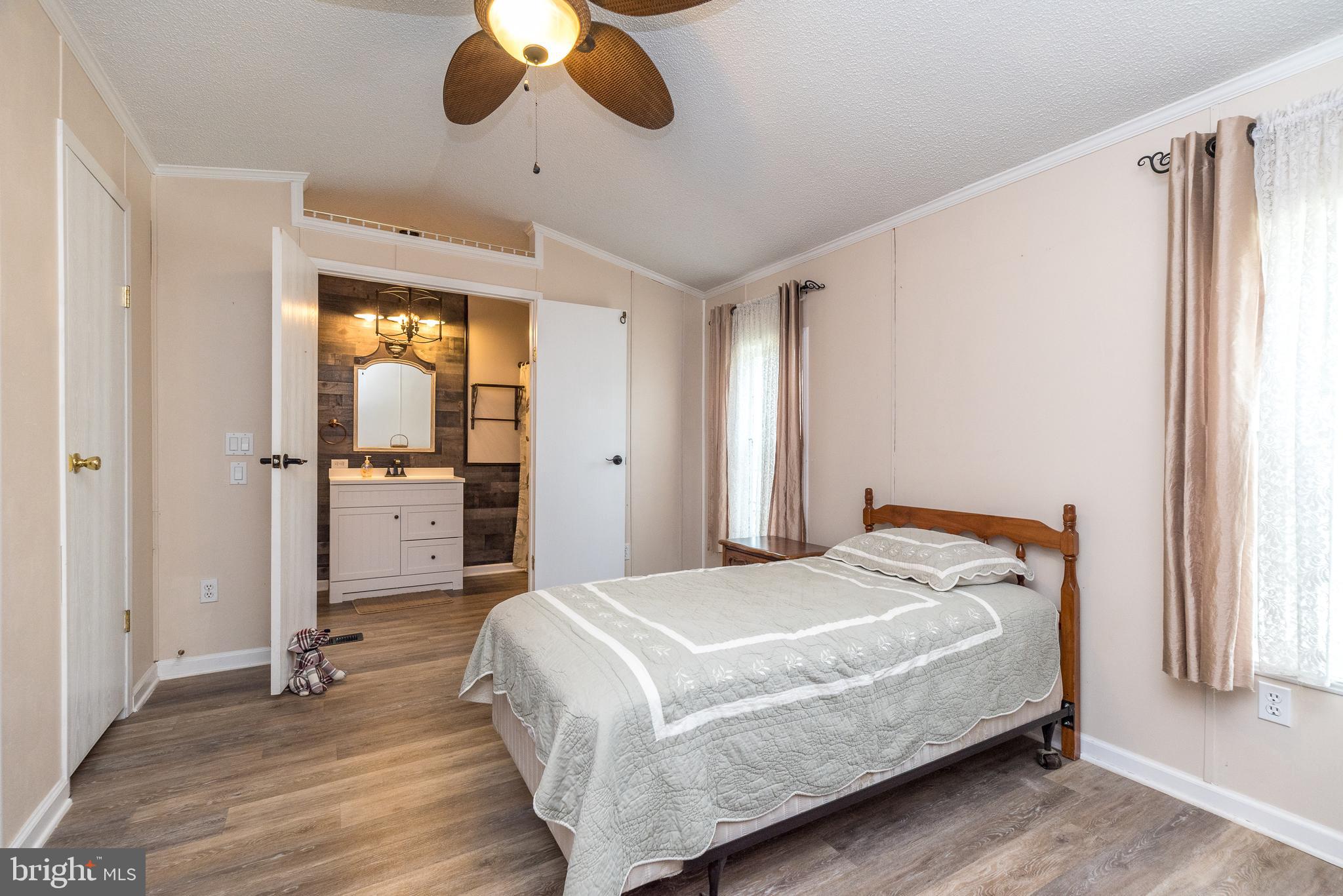 WALNUT MEADOWS - Residential