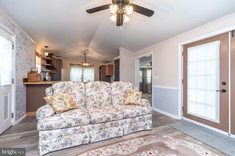 Tiny photo for 25 Chestnut Court E, HARLEYSVILLE, PA 19438 (MLS # PAMC2155190)