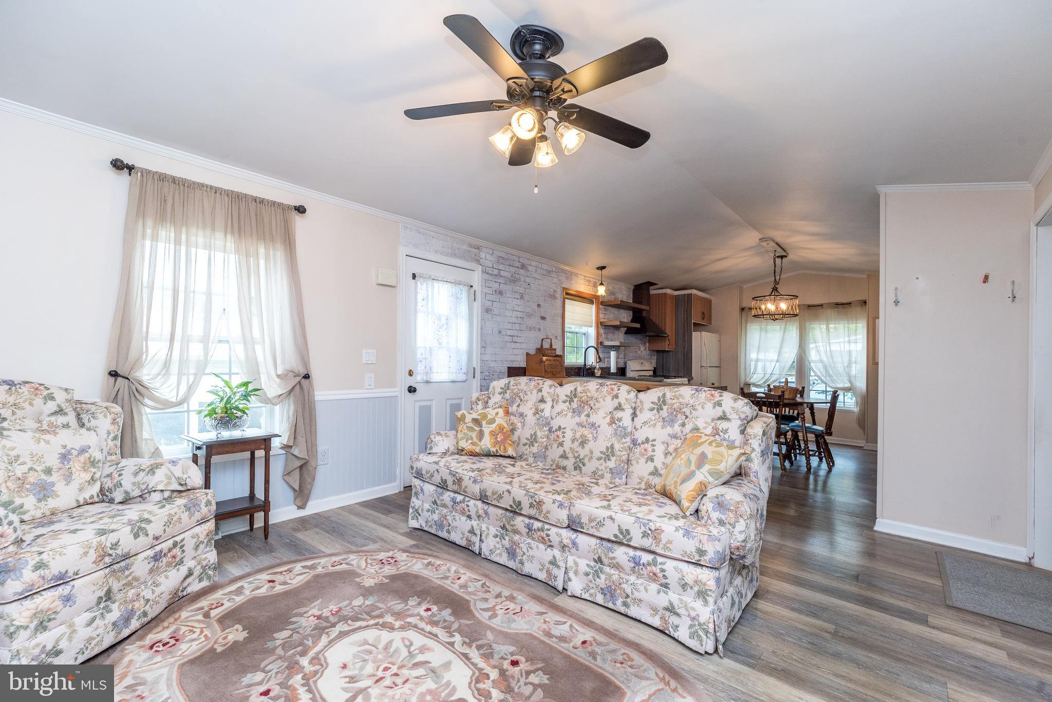 WALNUT MEADOWS - Residential