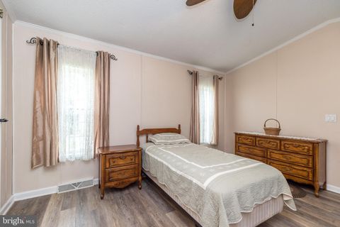 Tiny photo for 25 Chestnut Court E, HARLEYSVILLE, PA 19438 (MLS # PAMC2155190)