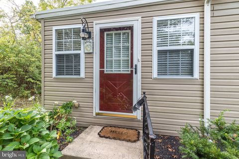 Tiny photo for 25 Chestnut Court E, HARLEYSVILLE, PA 19438 (MLS # PAMC2155190)