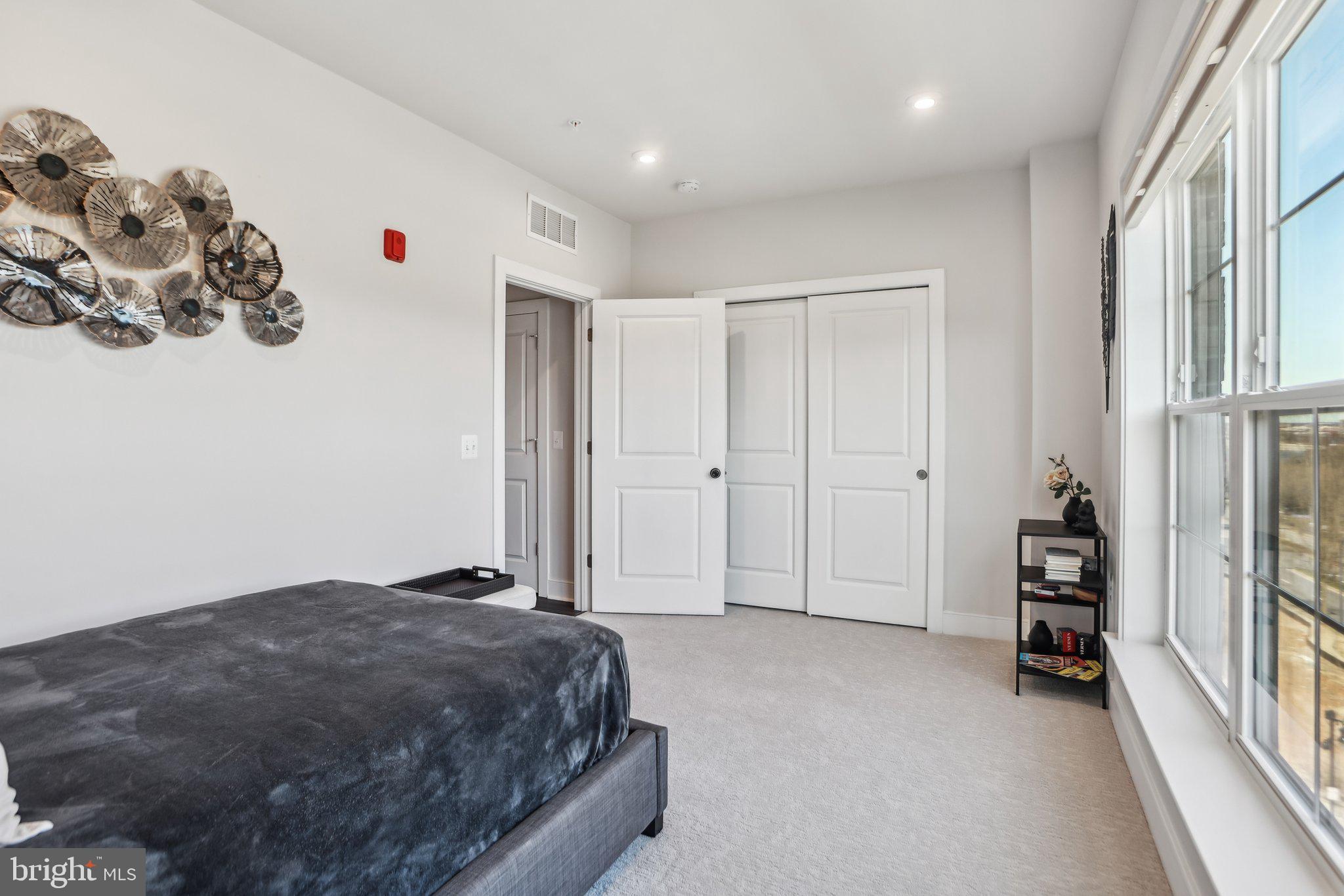 THE FLATS AT NATIONAL HARBOR - Residential