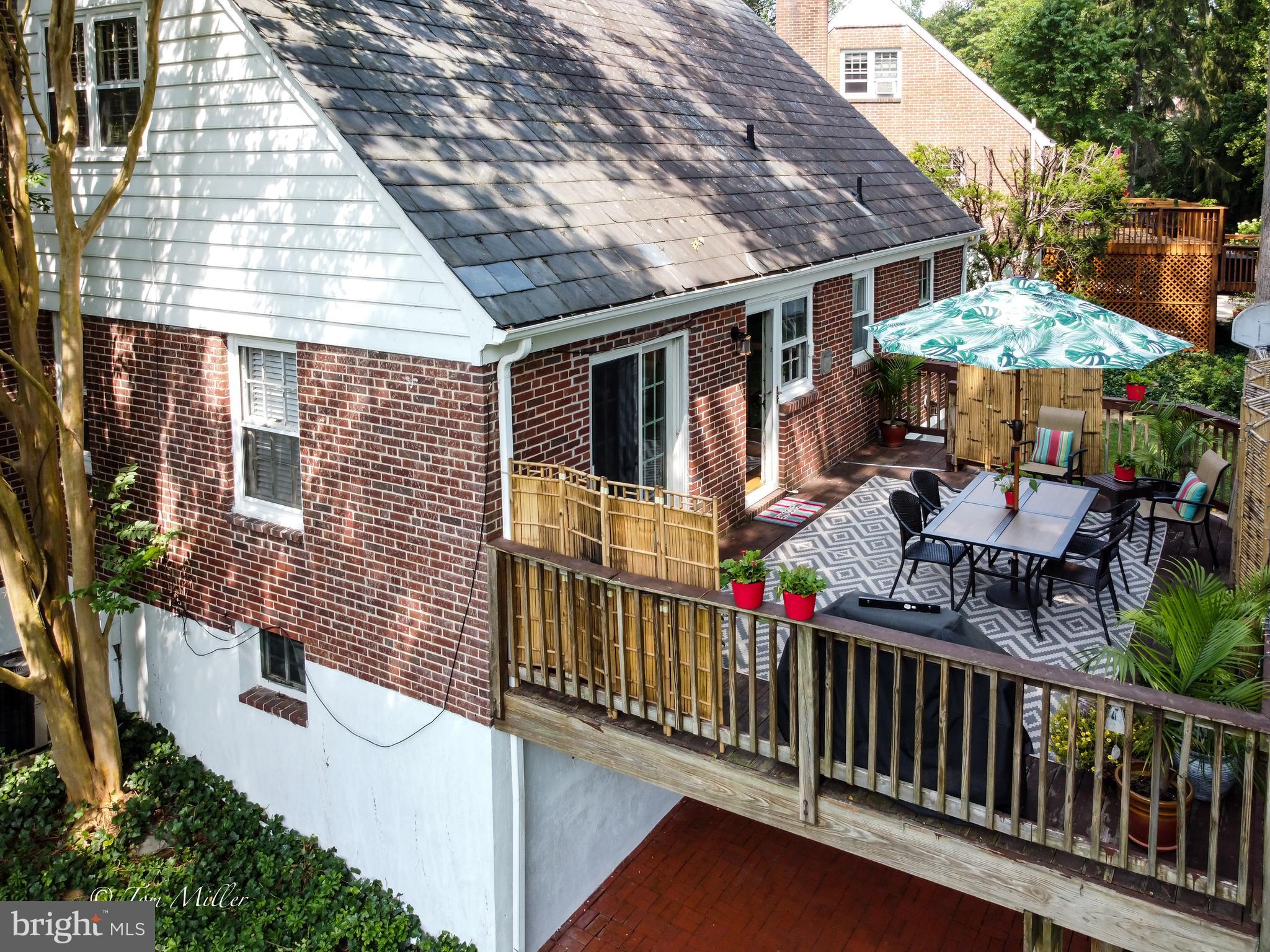 CHARLES TERRACE - Residential