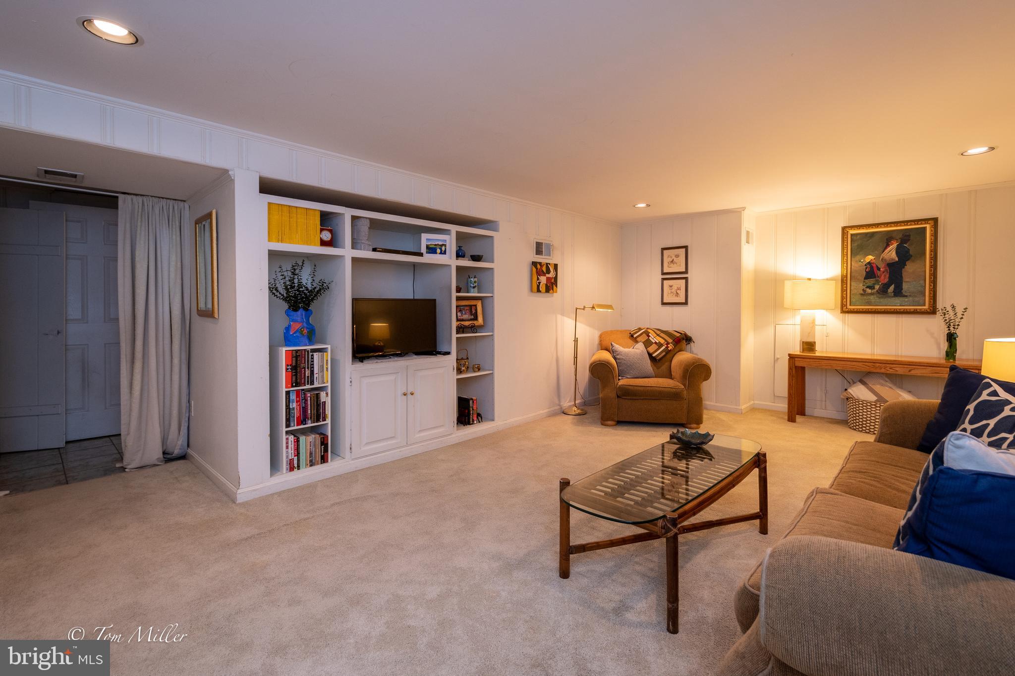 CHARLES TERRACE - Residential