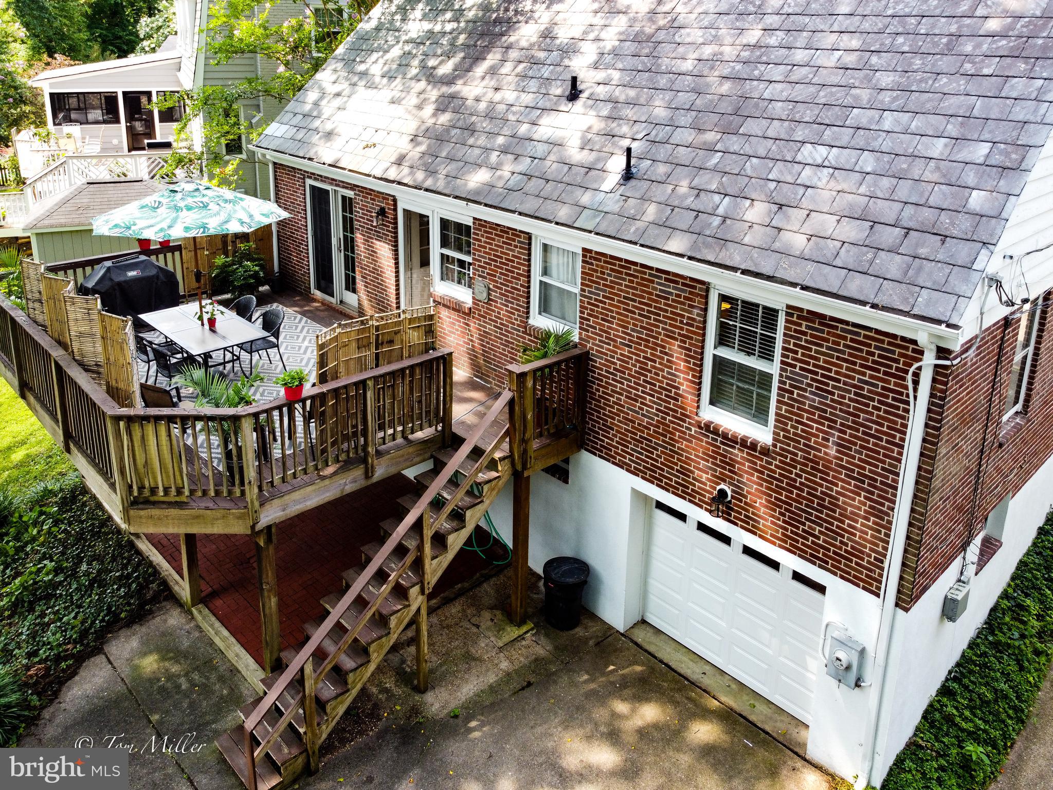 CHARLES TERRACE - Residential