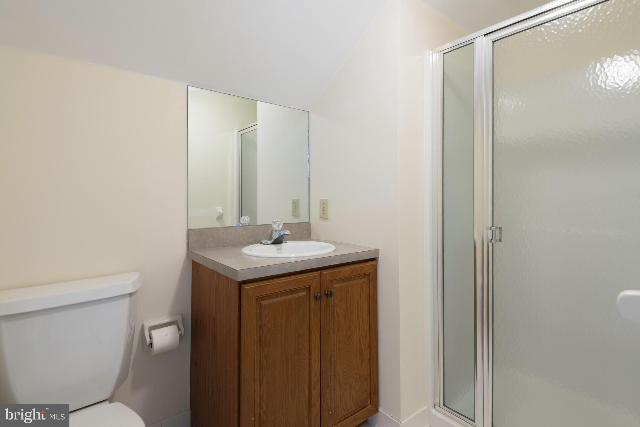 KNOLLS OF BIRMINGH - Residential