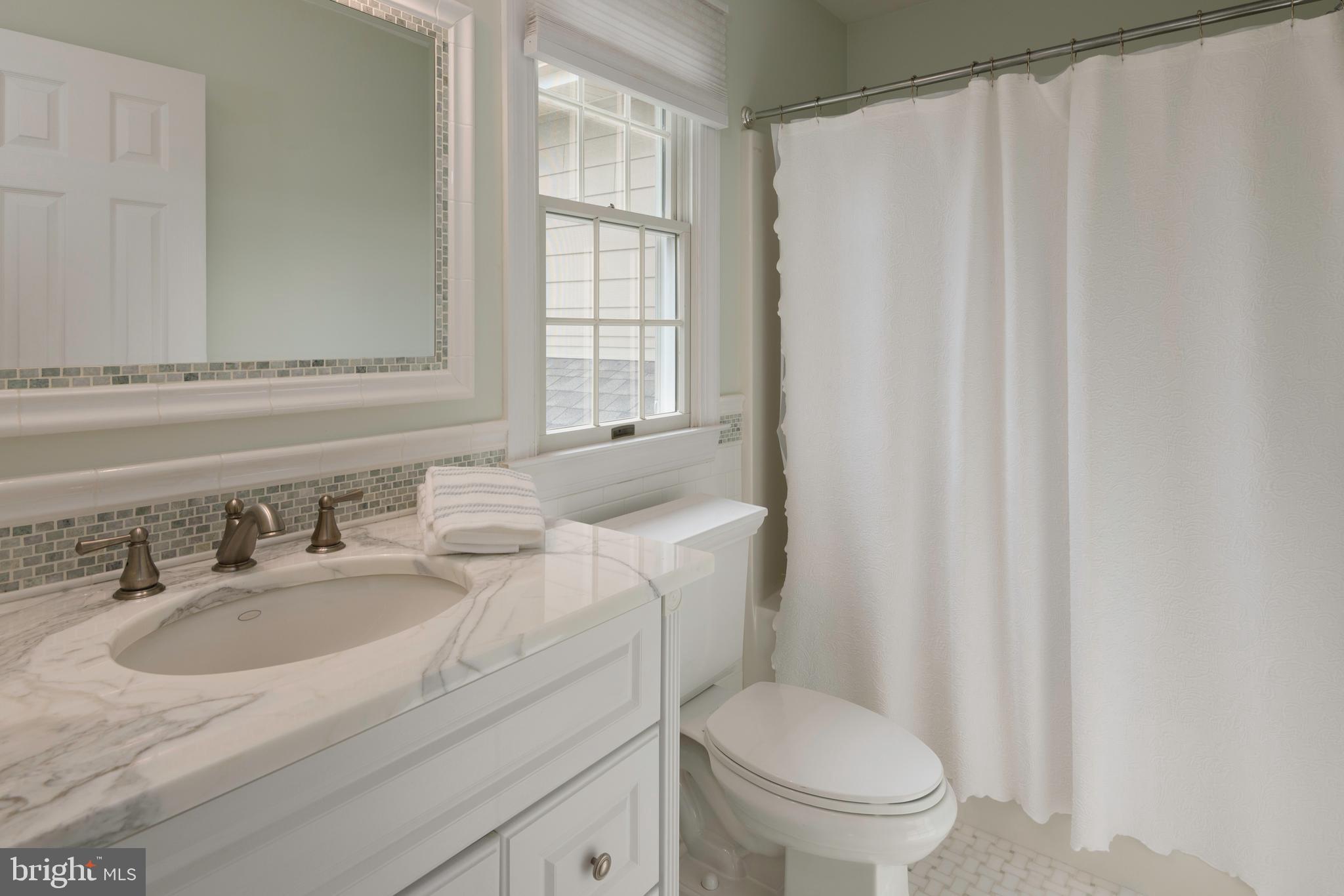 KNOLLS OF BIRMINGH - Residential