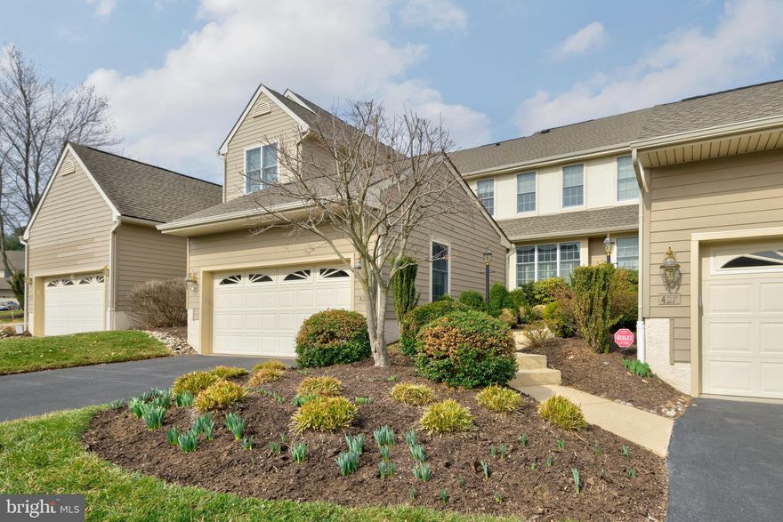 Looking for move-in ready, pristine townhome living in the heart of the Brandywine Valley? Welcome to 429 Homestead Drive in the highly sought-after Knolls of Birmingham and Blue Ribbon Unionville Chadds Ford School District. This immaculate 3-bedroom, 2.5-bath interior townhome offers 2,800+ SF of beautifully maintained living space, with hardwood floors and neutral paint throughout, creating a fresh, modern feel. The centerpiece of the home, the newly updated kitchen, features a stunning custom built expansive Honed Carrara marble island, quartz countertops, newer stainless steel appliances including a 2026 GE 600 Series stove, and upgraded lighting. The main level also includes first-floor laundry, a private deck off the living room, interior access to the 2-car garage, and custom Hunter Douglas shutters and shades throughout. Upstairs, the hall and primary baths showcase natural stone Calacatta Marble vanities, upgraded lighting and fixtures, tiled shower, and a primary suite with dual walk-in closets. The third floor includes a spacious bedroom and bath, all complemented by newly installed stairwell carpeting. The walk-out, partially finished basement provides flexible space with ample storage and a newer hot water heater (2025). HOA amenities include lawn care and landscaping, snow removal, open space and walking trails, tennis/pickleball courts, a community pool, and community farmhouse. Minutes from West Chester, Media, and Kennett Square, with easy access to great shopping, award-winning eateries, major routes to King of Prussia, Philadelphia, and Wilmington. A rare opportunity to own a stunning turnkey home in one of West Chester’s most desirable communities. Schedule your showing today—this home won’t last!