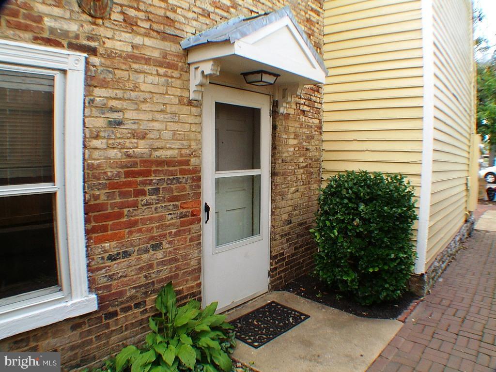 OLD TOWN WINCHESTER - Residential Income