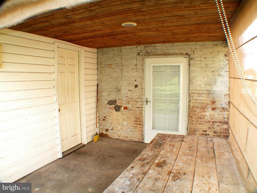 OLD TOWN WINCHESTER - Residential Income