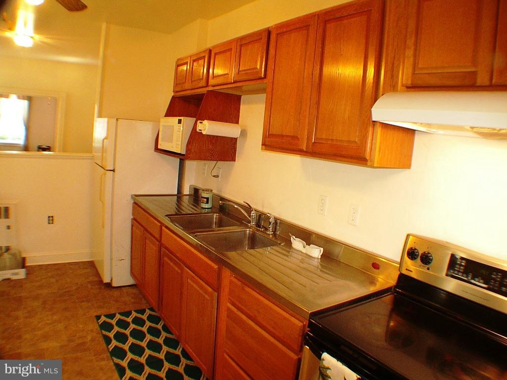 OLD TOWN WINCHESTER - Residential Income