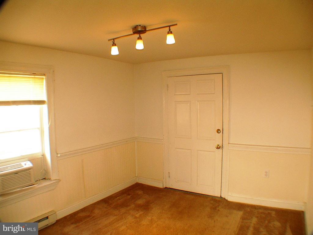 OLD TOWN WINCHESTER - Residential Income
