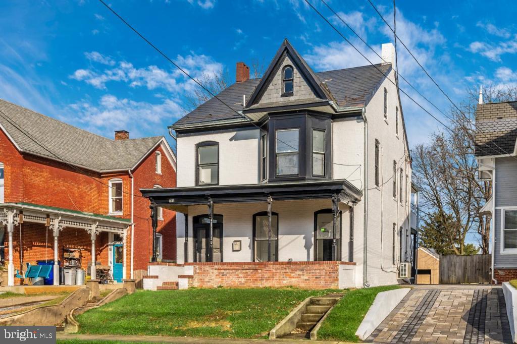 DOWNTOWN FREDERICK - Residential Lease