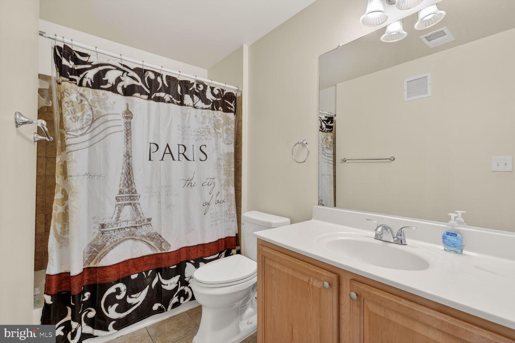 LORTON STATION - Residential