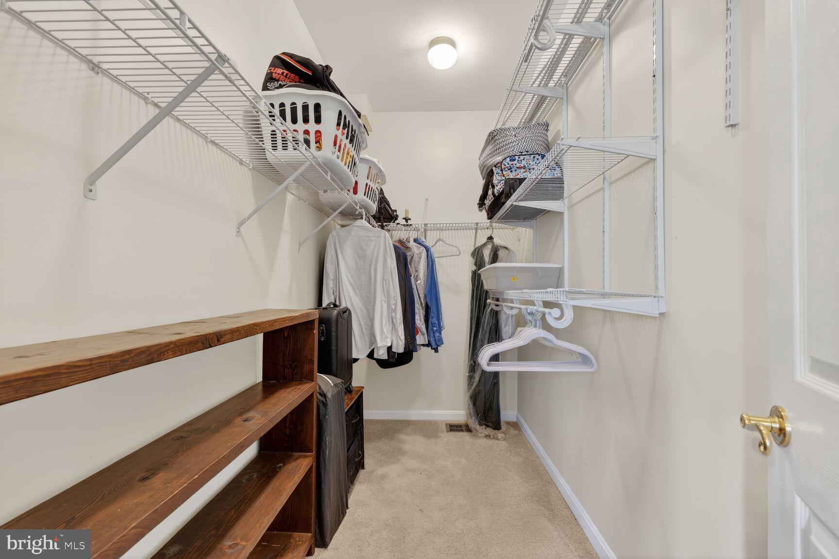 LORTON STATION - Residential