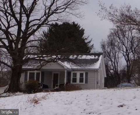 Homes For Sale - 3716 S Mountain Road<br/> KNOXVILLE, MD 21758