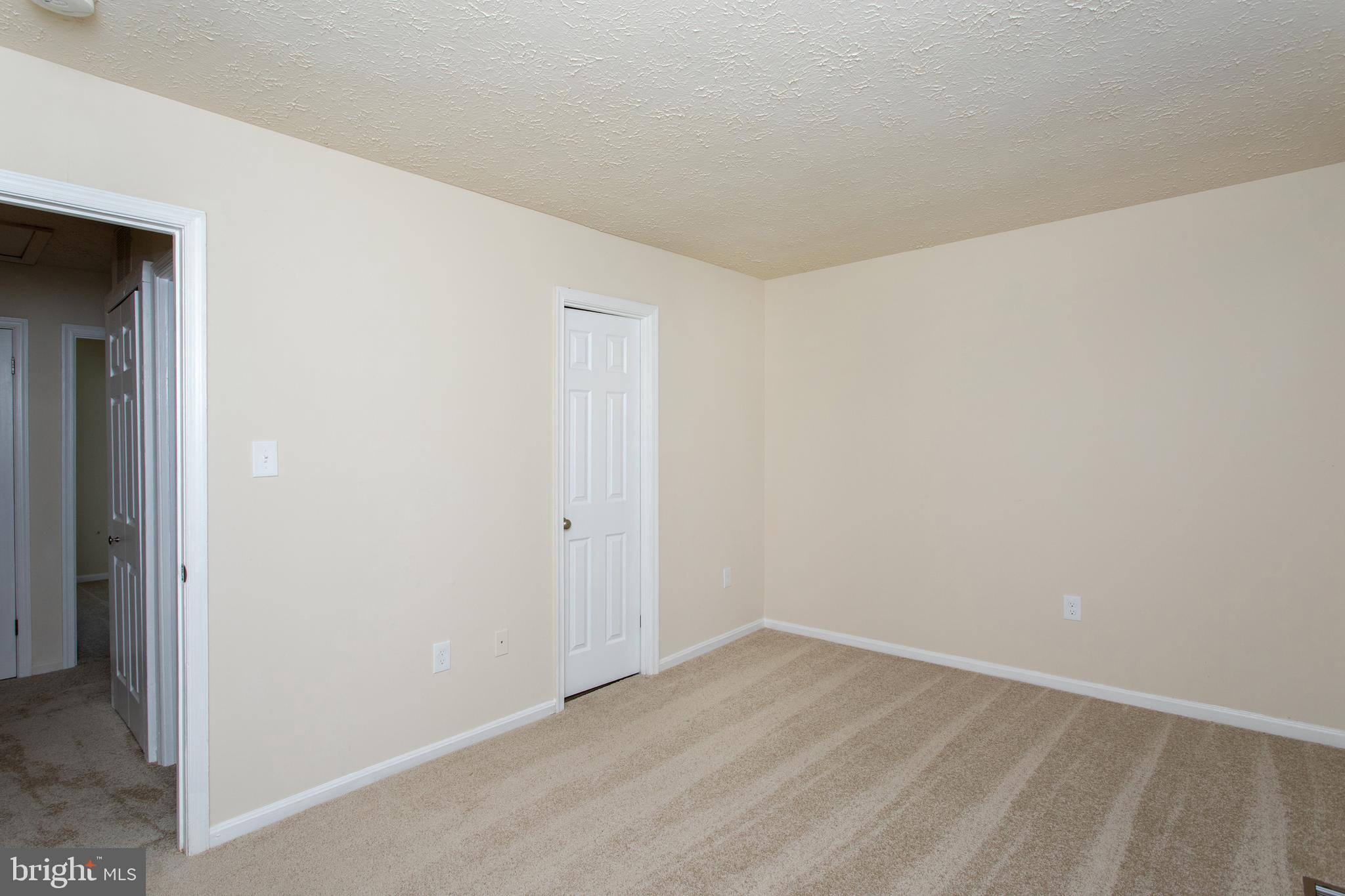 ST CHARLES HUNTINGTON - Residential