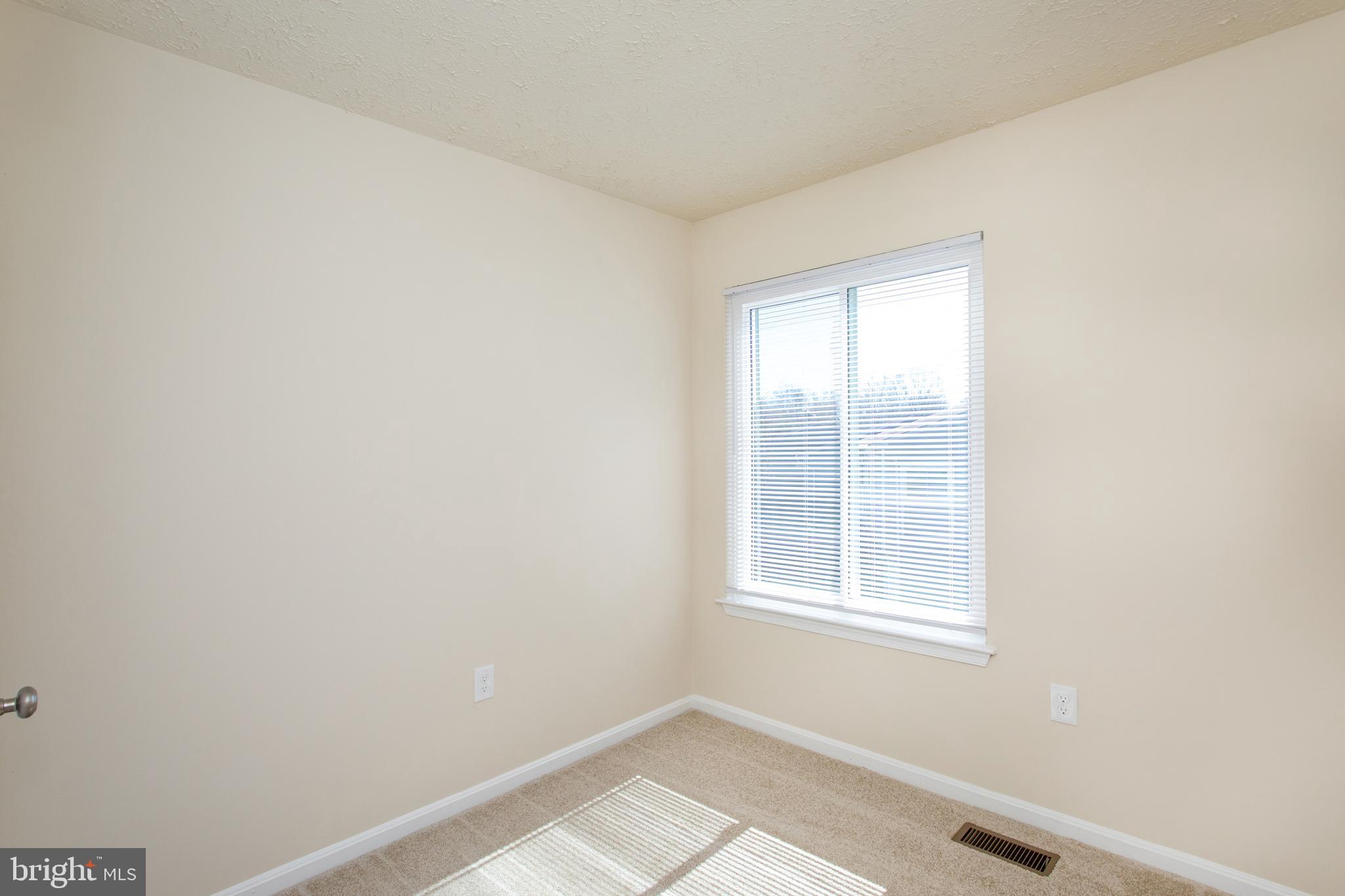 ST CHARLES HUNTINGTON - Residential