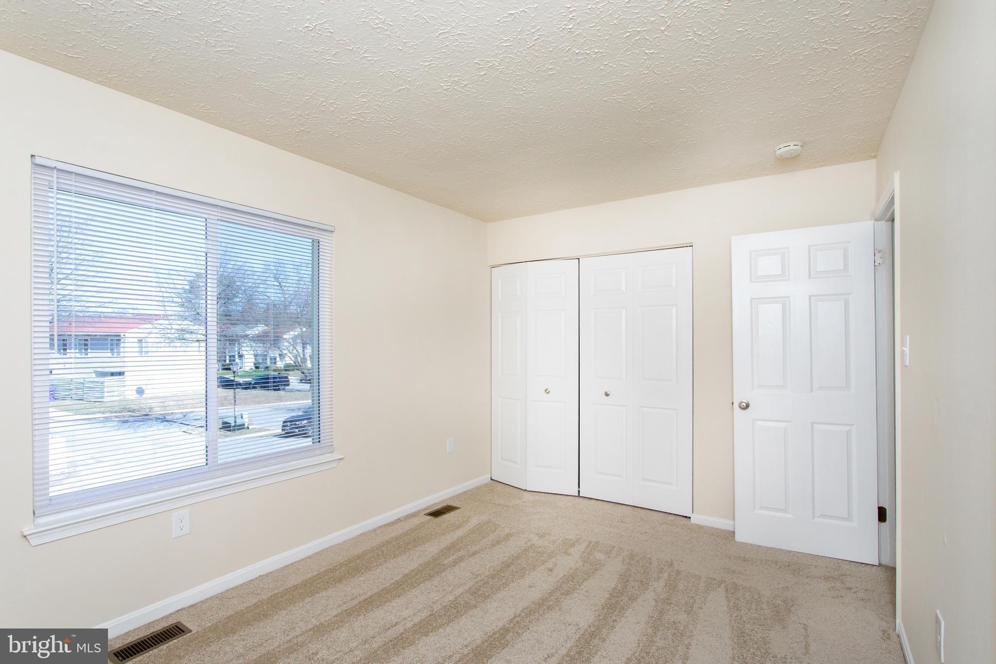 ST CHARLES HUNTINGTON - Residential