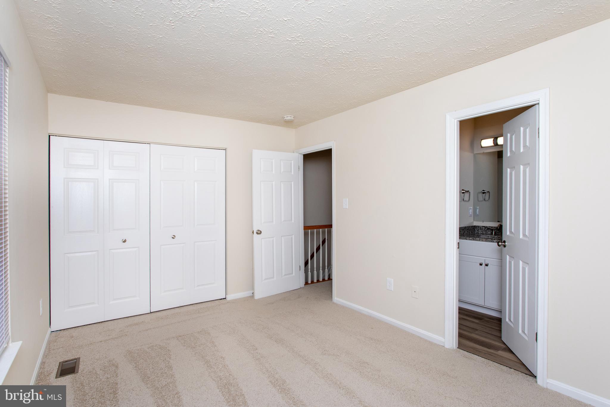 ST CHARLES HUNTINGTON - Residential