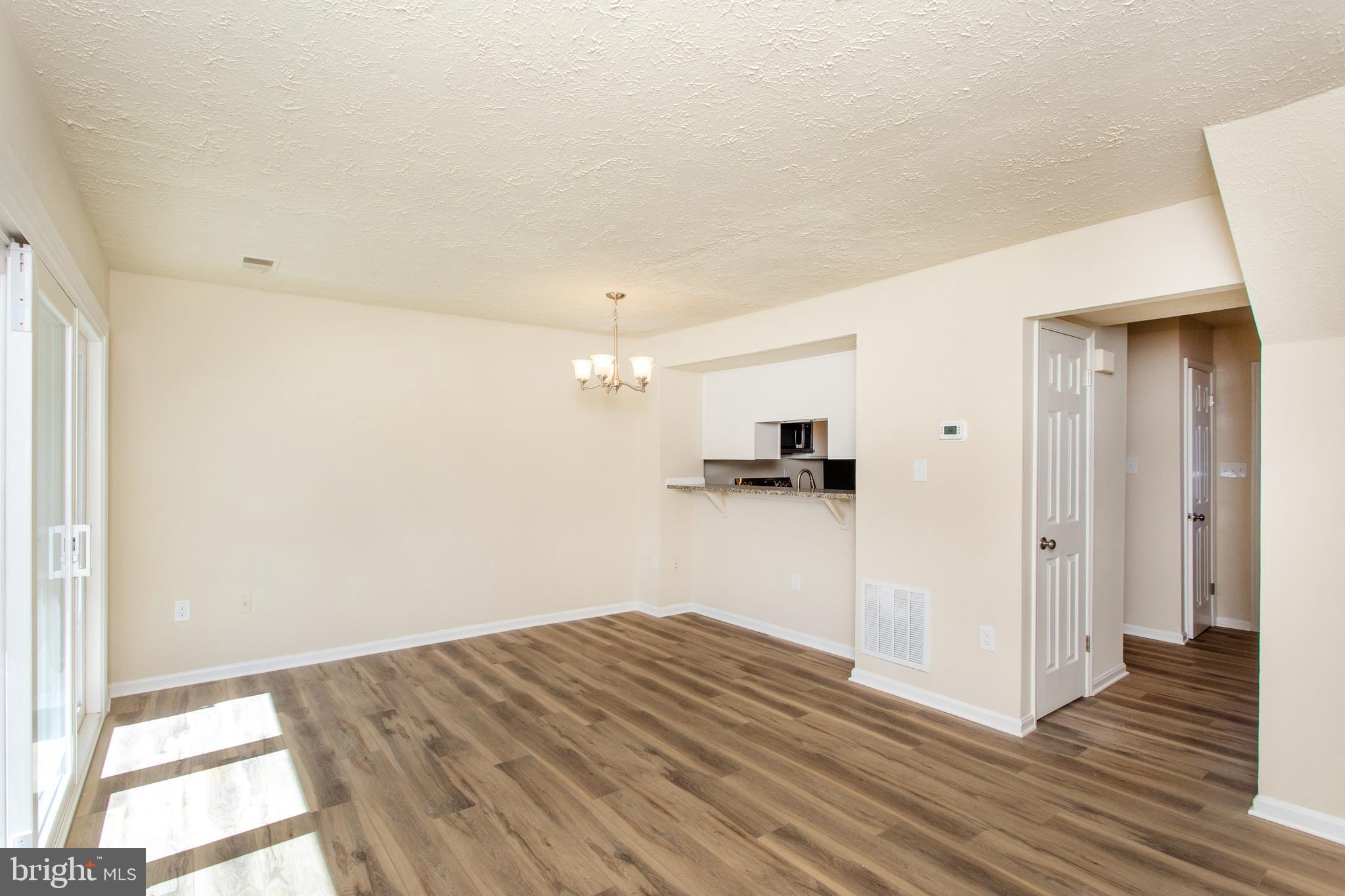 ST CHARLES HUNTINGTON - Residential