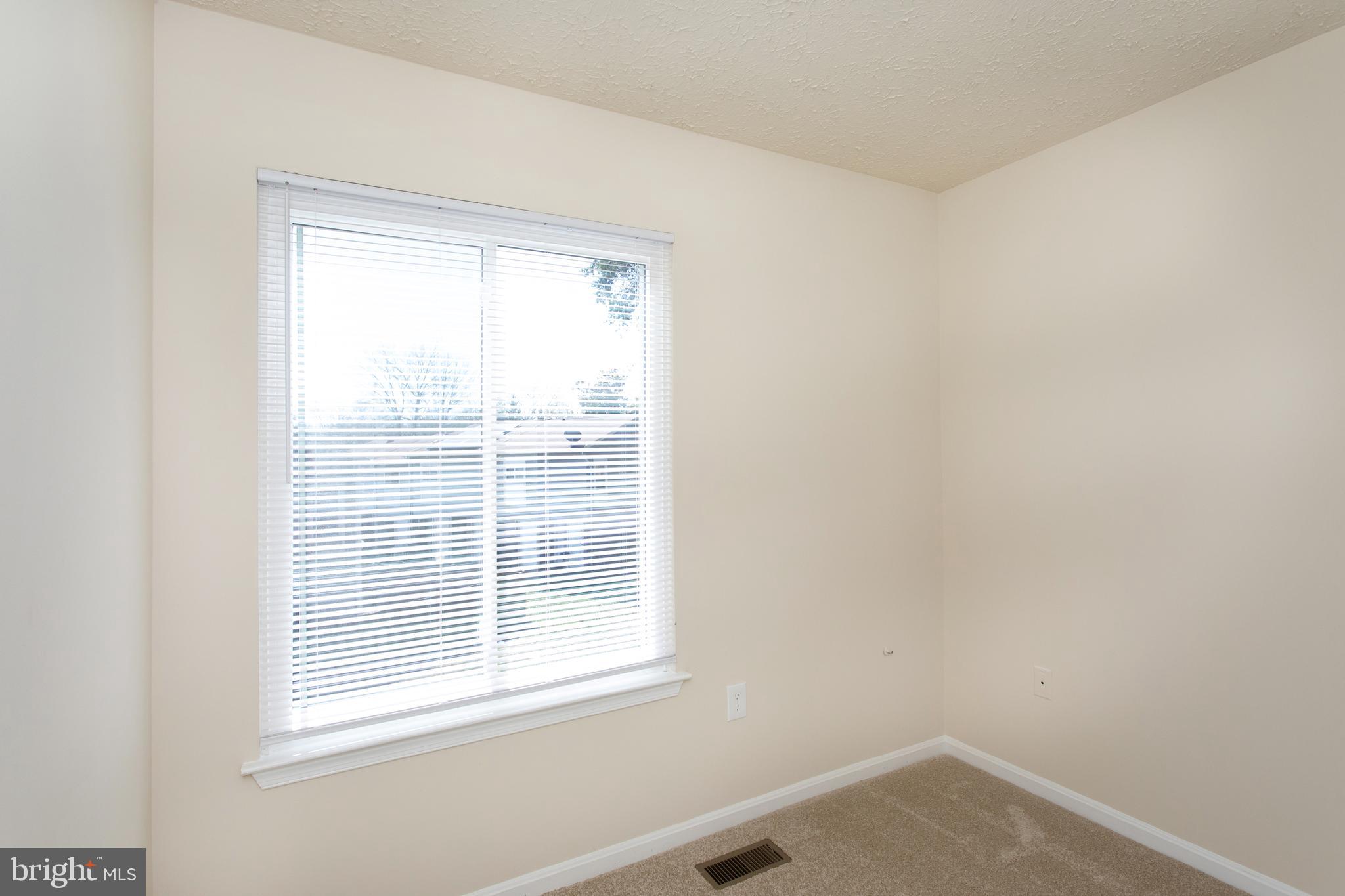 ST CHARLES HUNTINGTON - Residential